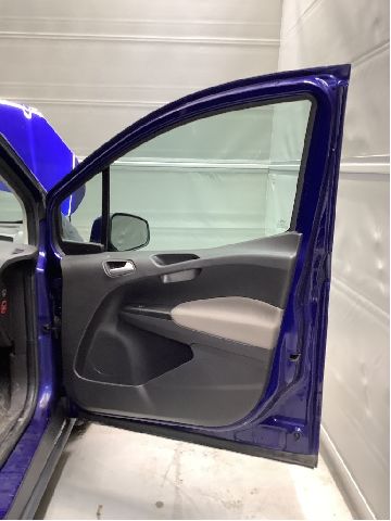 Dør høyre foran til Ford Transit Courier 2014-2018 (Type I, Fase 1) (FORD|PET76-A20124-JB|)