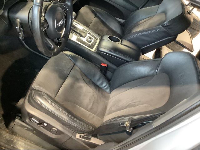 Sete foran venstre til Audi Q7, 2010-2015 (Type I, Fase 2)  (AUDI|)