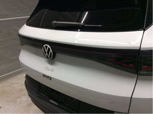 Baklykt fra støtfanger til VW ID.4 2020-->>  (VOLKSWAGEN|11A 945 276 D|)