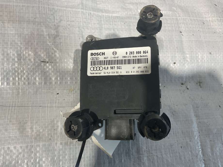 Sensor radar til Audi Q7 2010-2015 (Type I, Fase 2)  (AUDI|4L0 910 561 A|)