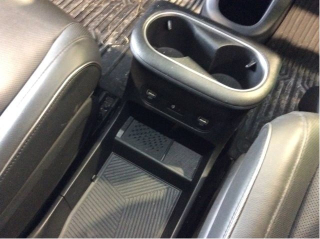 Sete armlene lokk til Hyundai Ioniq 5 2021-->>  (HYUNDAI|84660GI000NNB|)