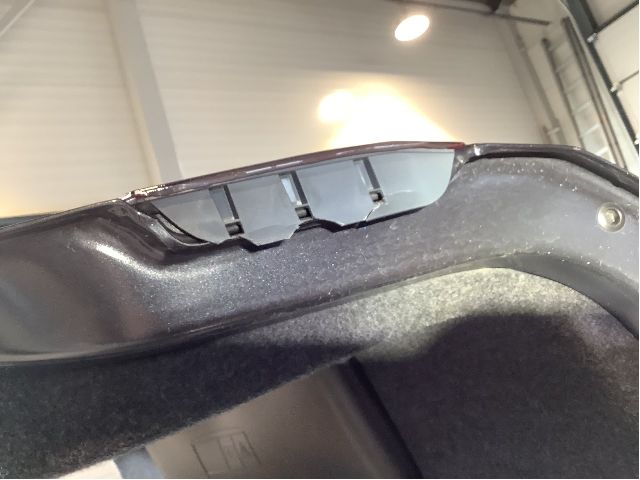 Bakluke sedan til BMW 5-Serie 2010-2017 (F10/F11) (F10/F11) (BMW|41 62 7 240 552|)