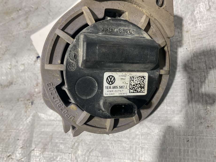 Sirkulasjonspumpe til VW ID.4 2020-->>  (VOLKSWAGEN|1EA 965 567 L|)