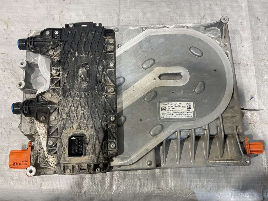 Batterilader (OBC - On Board Charger) til VW ID.4 2020-->>  (VOLKSWAGEN|1EA 915 684 EG|)