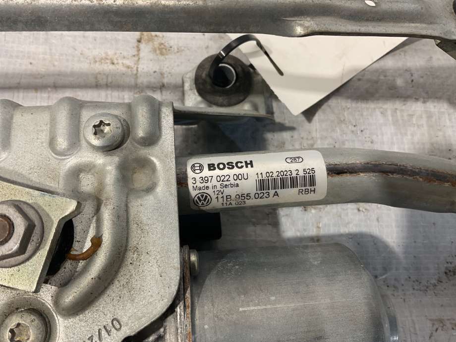 Viskermotor frontrute til VW ID.4 2020-->>  (VOLKSWAGEN|11B 955 023 A|)
