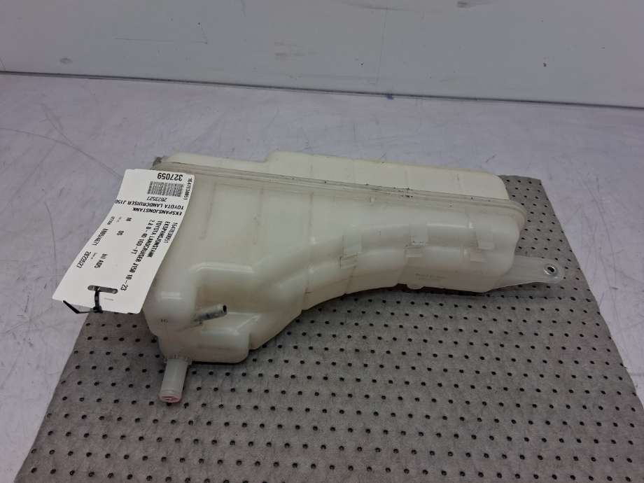 Ekspansjonstank til Toyota Land Cruiser 150 2014-->> (Fase 2)  (TOYOTA|1647030051|)