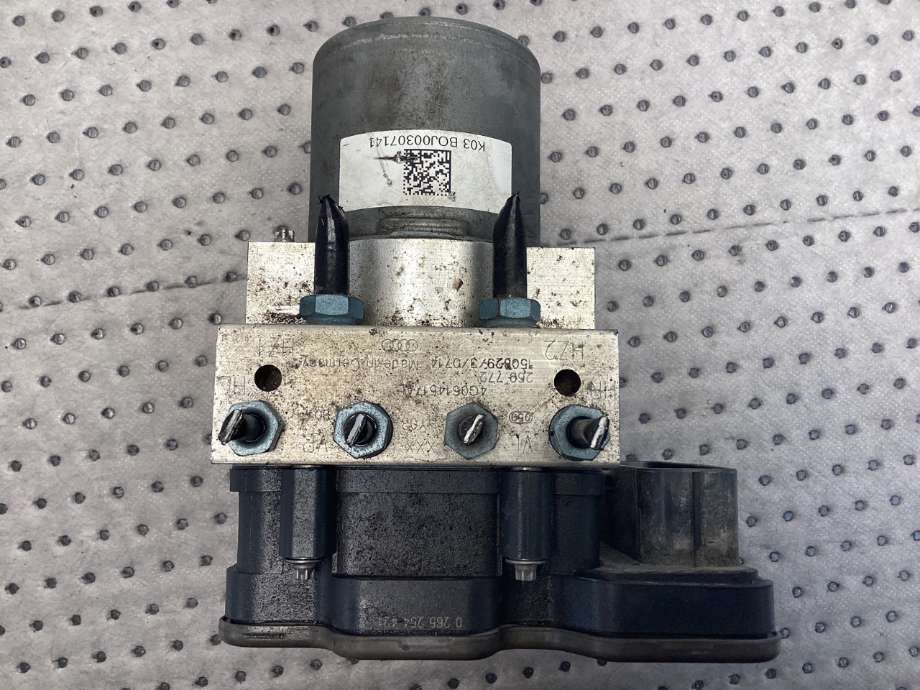 ABS sentral til Audi A6 2014-2018 (Type IV, Fase 2) (C7) (C7) (AUDI|4G0 614 517 AL|)