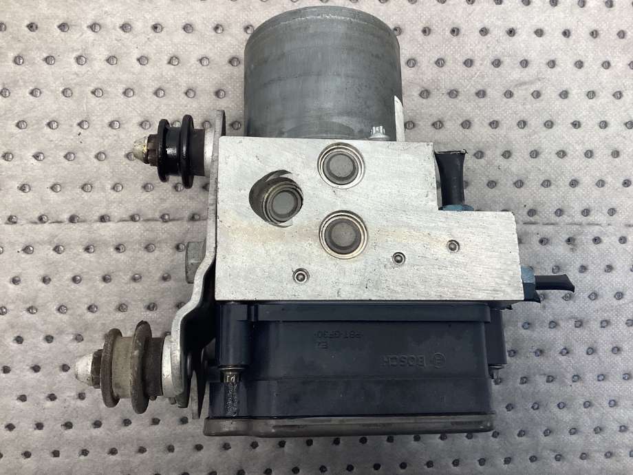 ABS sentral til Audi A6 2014-2018 (Type IV, Fase 2) (C7) (C7) (AUDI|4G0 614 517 AL|)