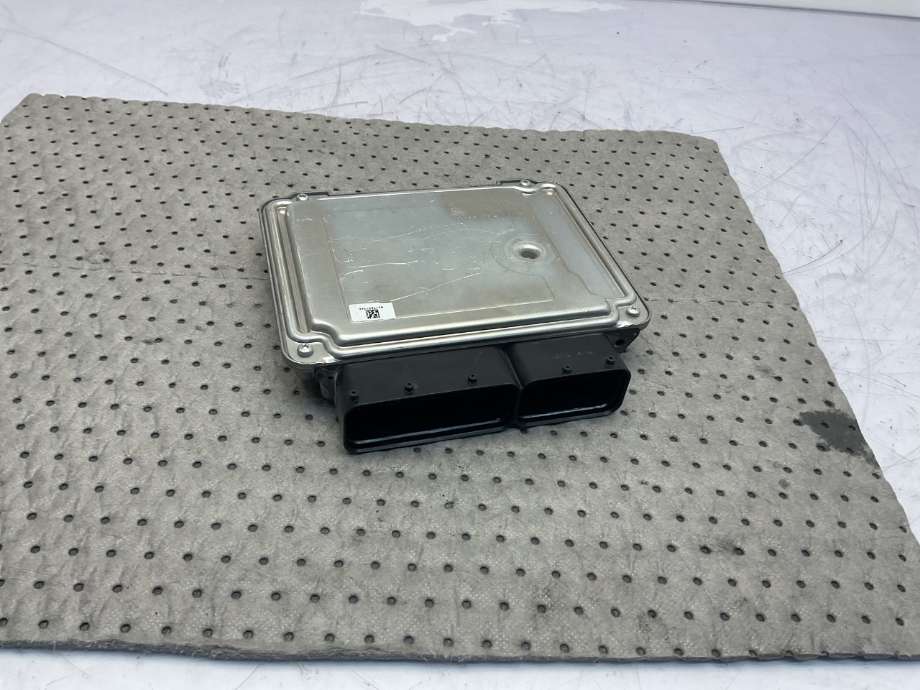 Styreenhet motor til VW Caddy, 2010-2015 (Type III, Fase 2)  (VOLKSWAGEN|03L 906 018 DE)