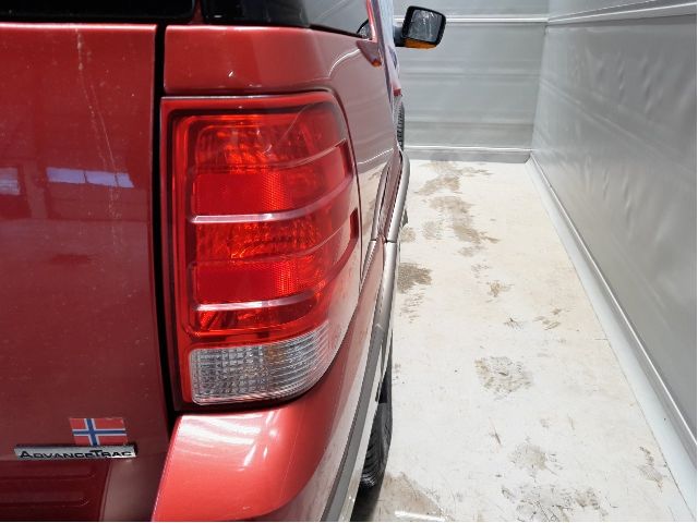 Baklykt høyre til Ford Expedition 2003-2006  (FORD (US)|2L1Z13404AB|)