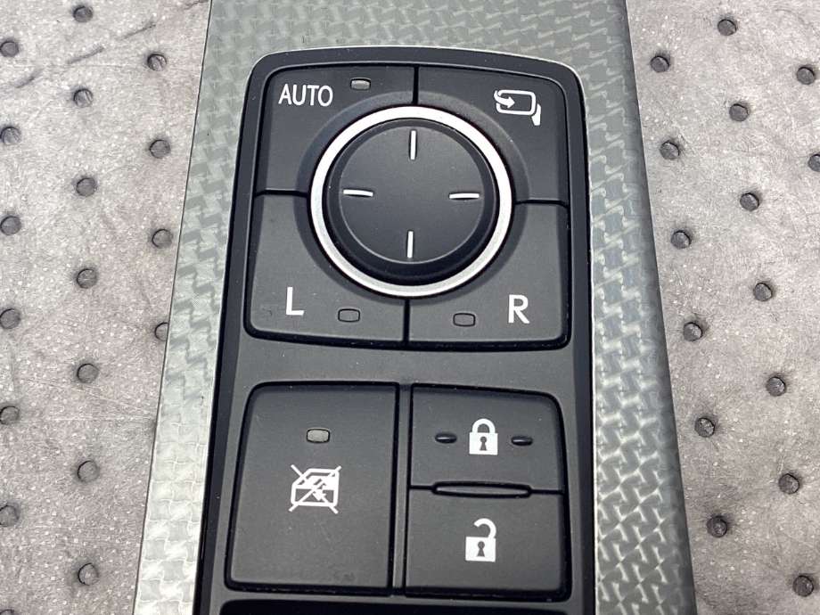 Bryter ruteheis til Lexus IS 2013-2020 (Type III) (XE30) (XE30) (LEXUS|840A053020||840A0-53020)