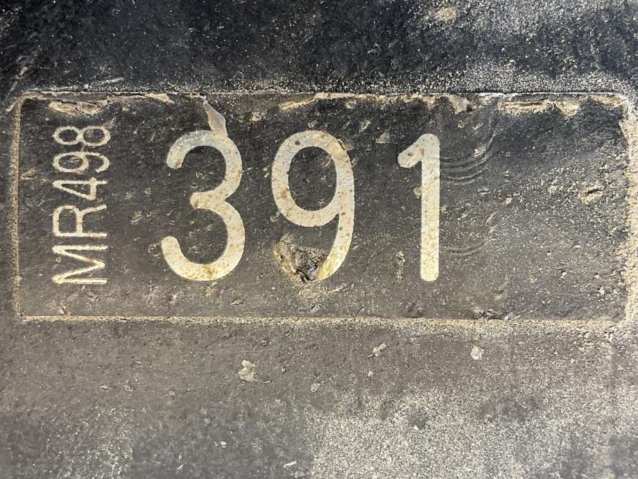 Mellomaksel til Mitsubishi Pajero 2000-2006 (Type III)  (MITSUBISHI|MR581617|)