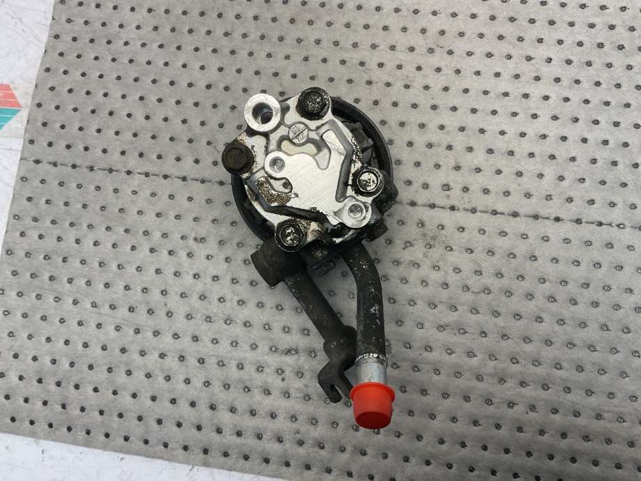 Servo pumpe mekanisk til Nissan Navara 2005-2010 (Fase 1) (D40) (D40) (NISSAN|491103X01A|)