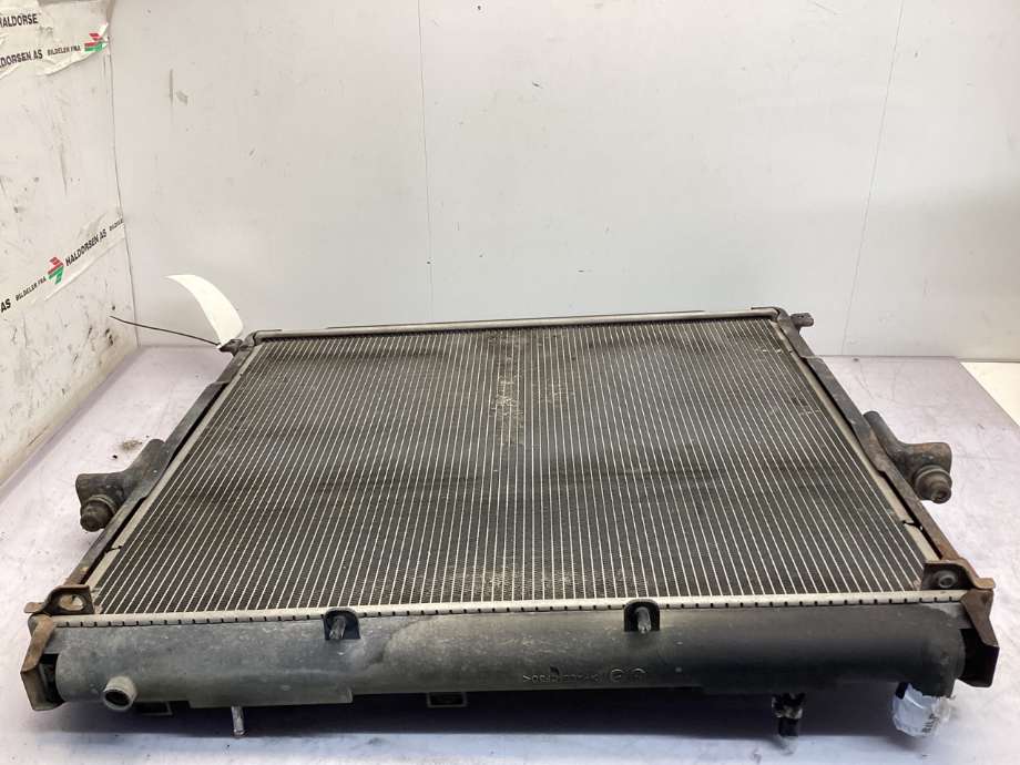 Radiator (automat gir) til Nissan Navara 2005-2010 (Fase 1) (D40) (D40) (NISSAN|21460EB30A|)