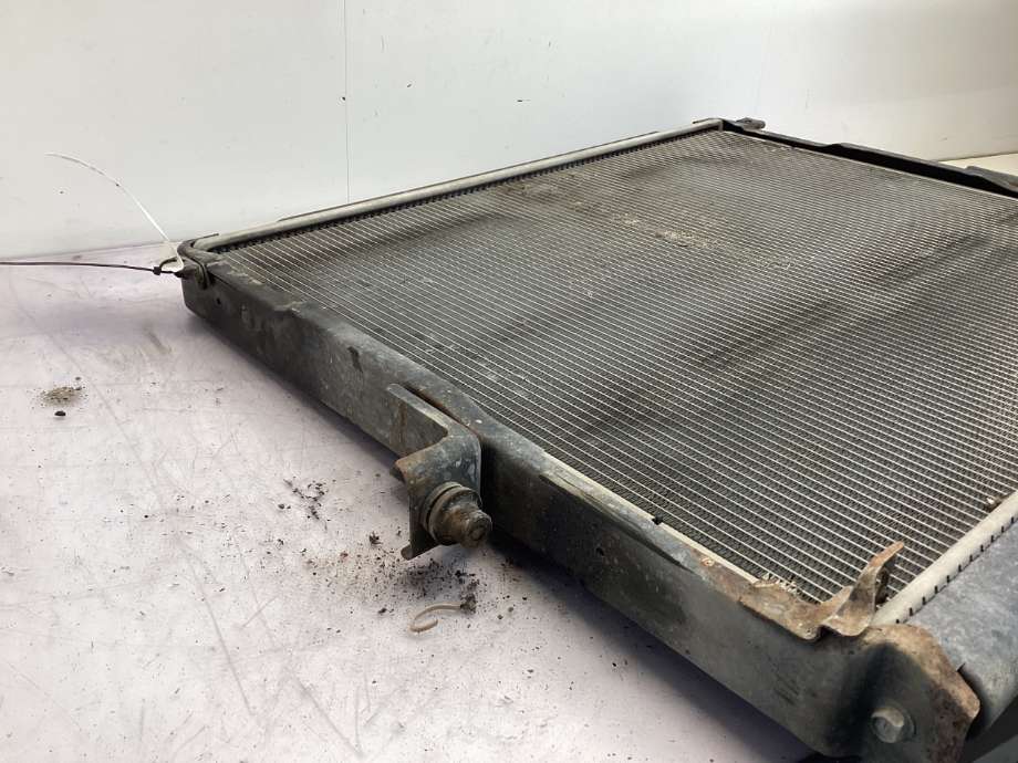 Radiator (automat gir) til Nissan Navara 2005-2010 (Fase 1) (D40) (D40) (NISSAN|21460EB30A|)