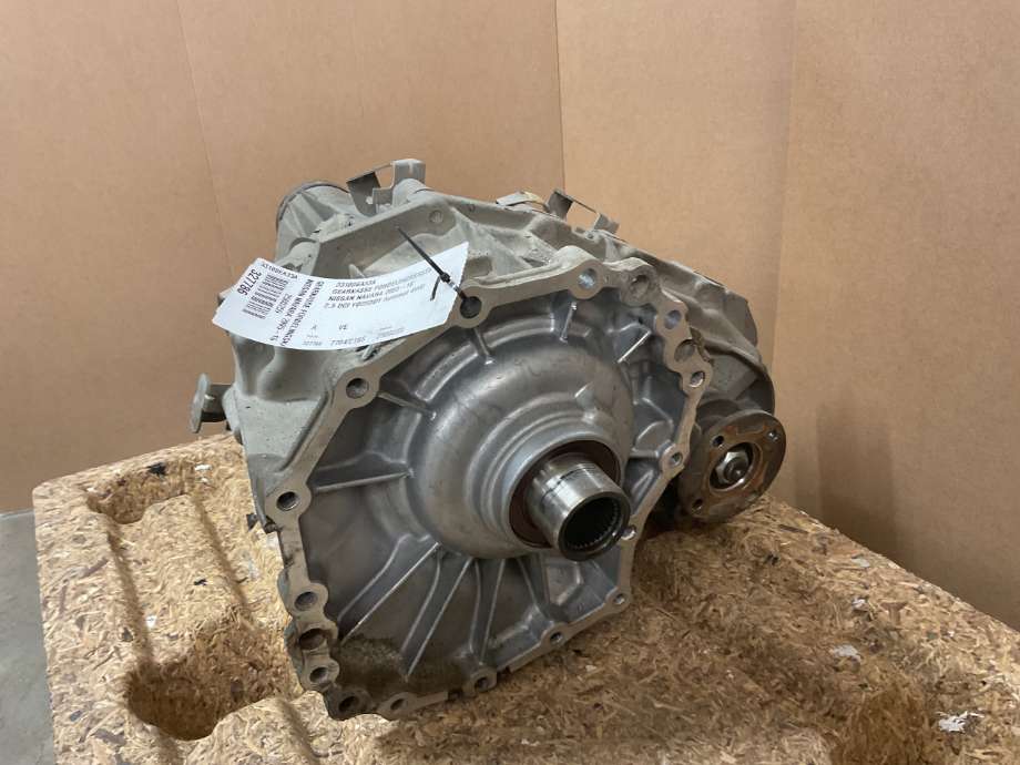 Girkasse 4WD fordelingskasse til Nissan Navara 2005-2010 (Fase 1) (D40) (D40) (NISSAN|33100EA33A|)