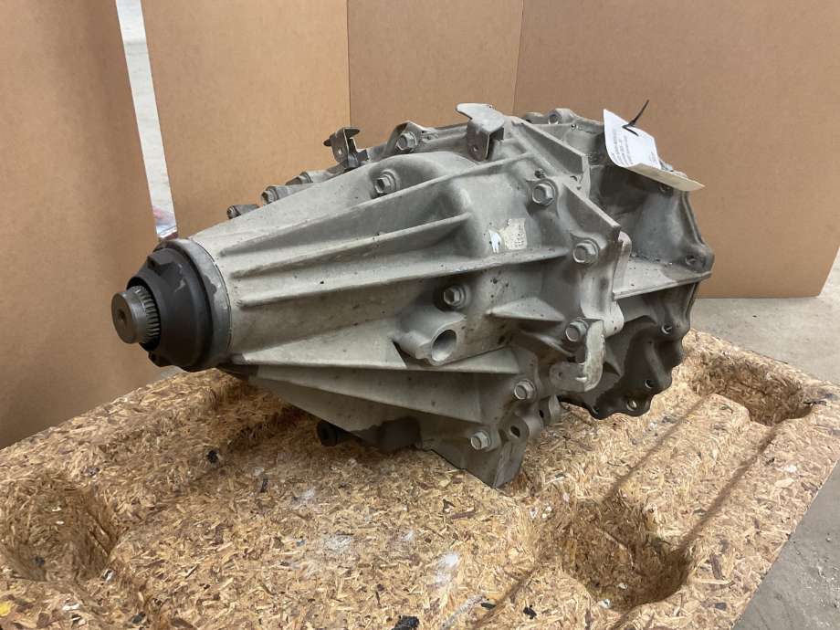 Girkasse 4WD fordelingskasse til Nissan Navara 2005-2010 (Fase 1) (D40) (D40) (NISSAN|33100EA33A|)