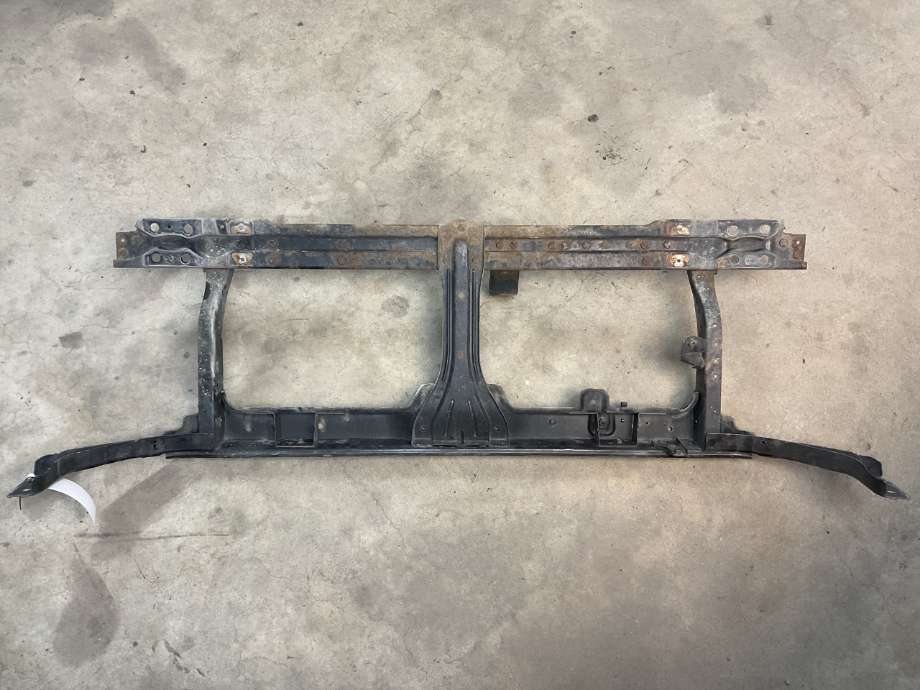 Frontplate til Nissan Navara 2005-2010 (Fase 1) (D40) (D40) (NISSAN|F2500EB3MA|F25005X0MA|)