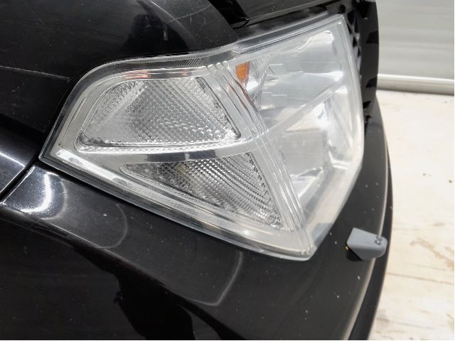 Frontlykt høyre halogen til Nissan Navara 2005-2010 (Fase 1) (D40) (D40) (NISSAN|26010EB40A|)