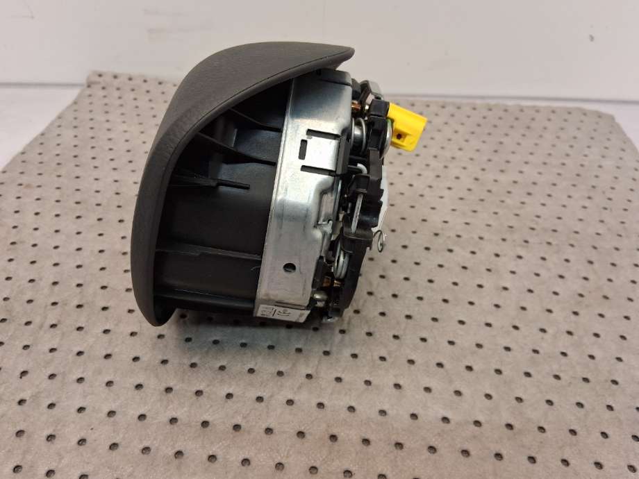 Airbag rattpute til VW Passat 2015-2019 (Fase 1) (B8) (B8) (VOLKSWAGEN|5G0 880 201 S|)