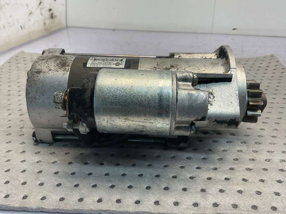 Starter diesel til Nissan Navara 2005-2010 (Fase 1) (D40) (D40) (NISSAN|23300EB30A|)