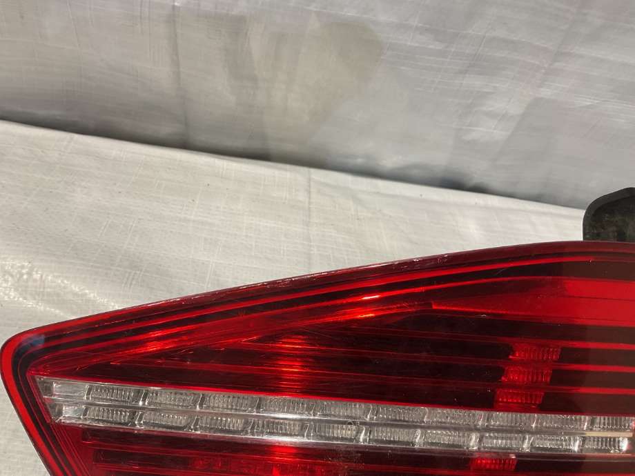 Baklykt venstre indre til VW Passat 2015-2019 (Fase 1) (B8) (B8) (VOLKSWAGEN|3G9 945 307 D|)