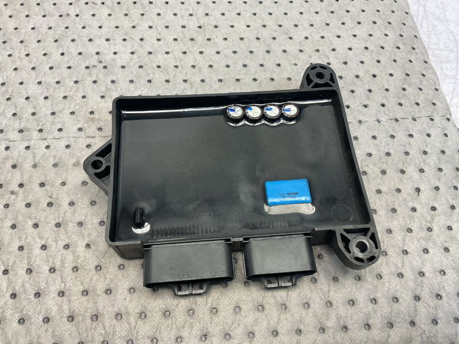Styreenhet motor til Snøscooter Polaris øvrige 0-->>  (RMK 600|2412410|600|)