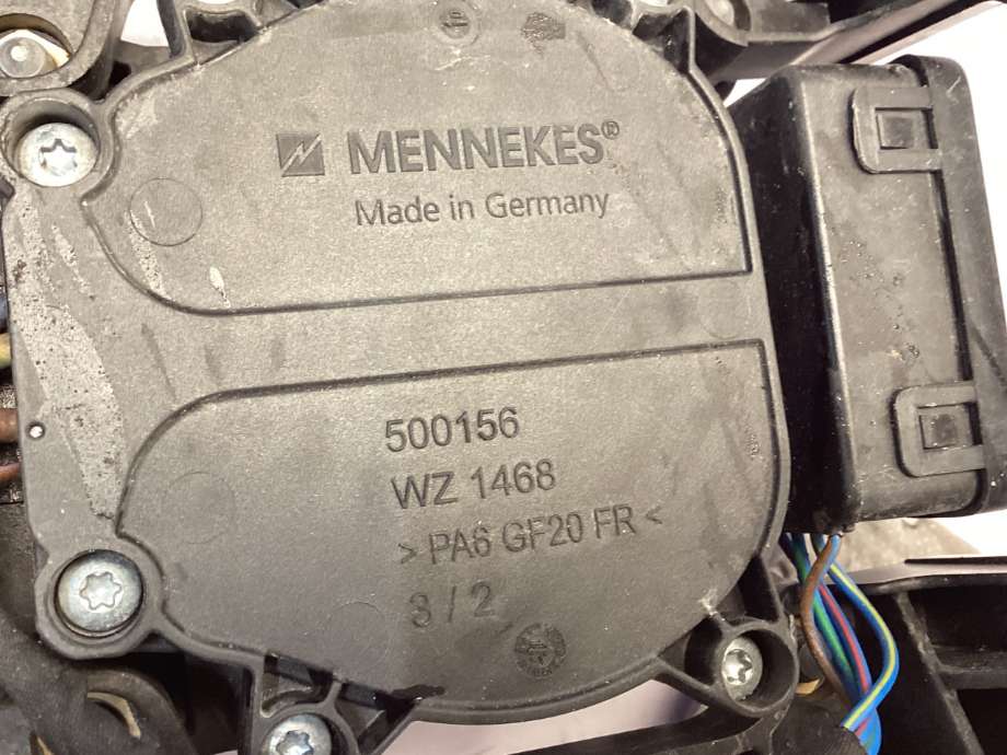 Diverse deler til VW Passat 2015-2019 (Fase 1) (B8) (B8) (VOLKSWAGEN|3G0 971 509 H|)