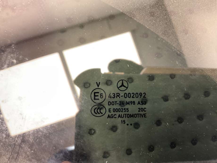 Diverse deler til Mercedes GLC 2015-2022 (X253) (X253) (MERCEDES|A 253 730 04 00|)