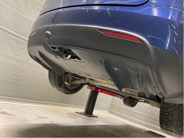 Støtfanger bak til Tesla Model X 2016-->> (TESLA|1034804-S0-A|1058354-00-F|)