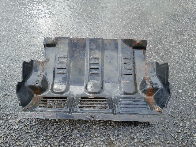 Motorplate under motor til Mitsubishi L200 2006-2015 (Type IV)  (MITSUBISHI|MN136829|)