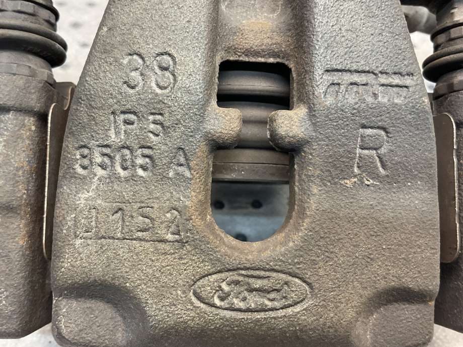 Bremsecaliper høyre bak til Ford Kuga 2008-2012 (Type I)  (FORD|)