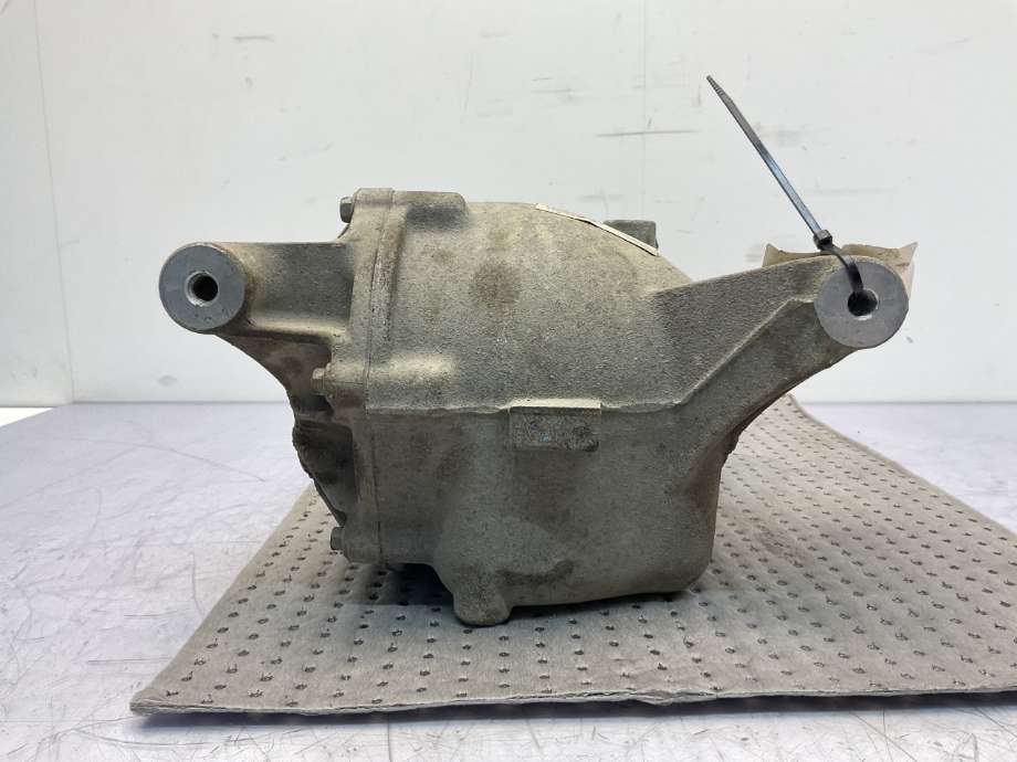 Kardang klokke bak til Ford Kuga 2008-2012 (Type I)  (FORD|1590823|)