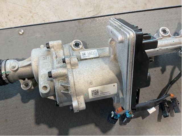 Tannstang elektrisk til Tesla Model 3 2018-2023 (Fase 1)  (TESLA|1344831-00-C|)