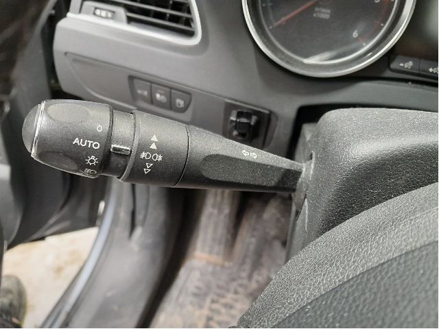 Bryter combi til Peugeot 508 2011-2014 (Type I, Fase 1)  (PEUGEOT|98 199 434 ZD|6243 E1|)