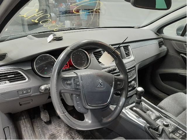Dashbord til Peugeot 508, 2011-2014 (Type I, Fase 1) (PEUGEOT|8247 CJ)