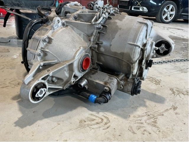 Motor elbil bak til Tesla Model 3 2018-2023 (Fase 1)  (TESLA|1672101-00-B|)
