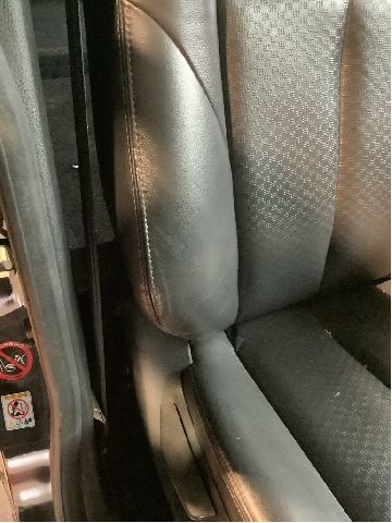 Sete foran høyre til Isuzu D-Max 2012-2017 (Type II, Fase 1) (ISUZU|)