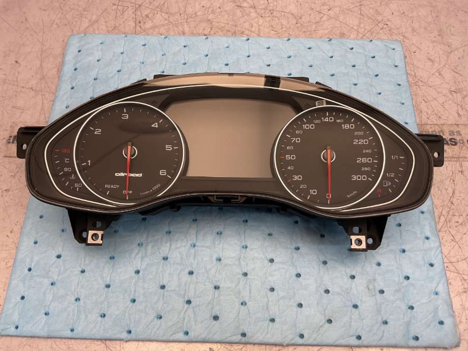 Instrumentpanel til Audi A6, Allroad, 2012-2014 (Type III, Fase 1) (C7) (C7) (AUDI|4G9 920 950 M)