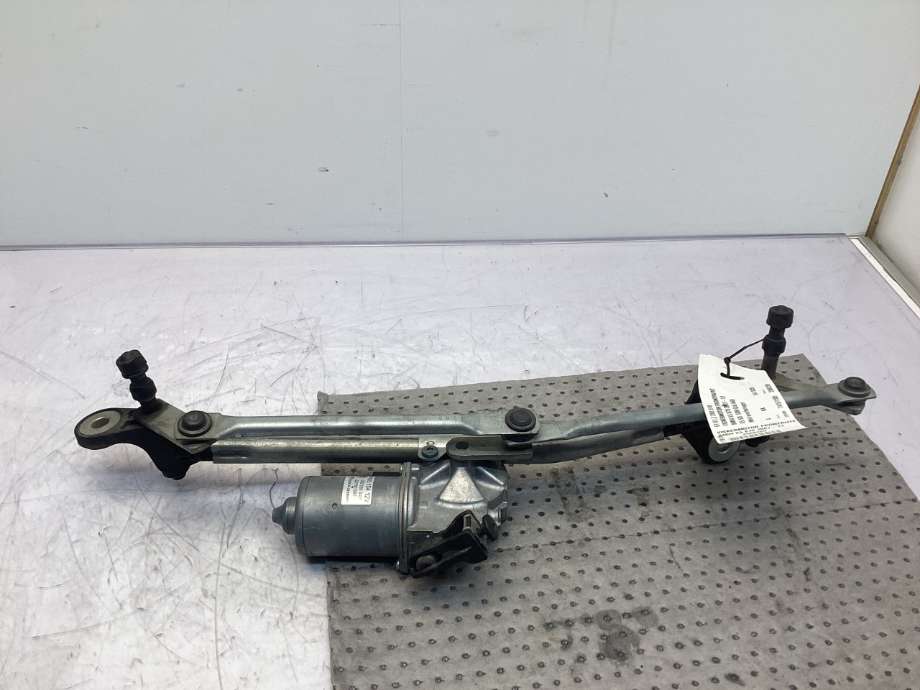 Viskermotor frontrute til BMW X5 2007-2013 (E70) (E70) (BMW|61 61 7 200 510|)