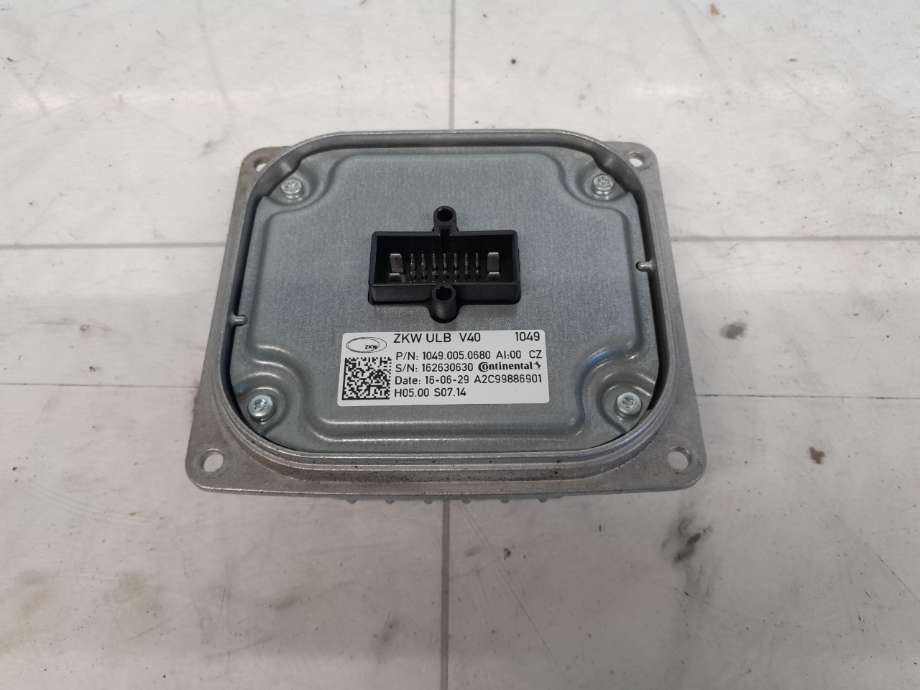 Styreenhet xenon/ballast til Volvo V40, 2012-2019  (VOLVO|31446753)