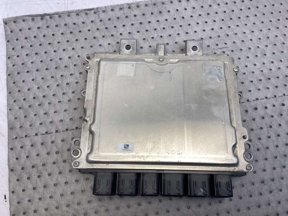 Styreenhet motor til Mercedes E-Klasse 2016-2023 (W213) (W213) (MERCEDES|A 654 900 32 00|)