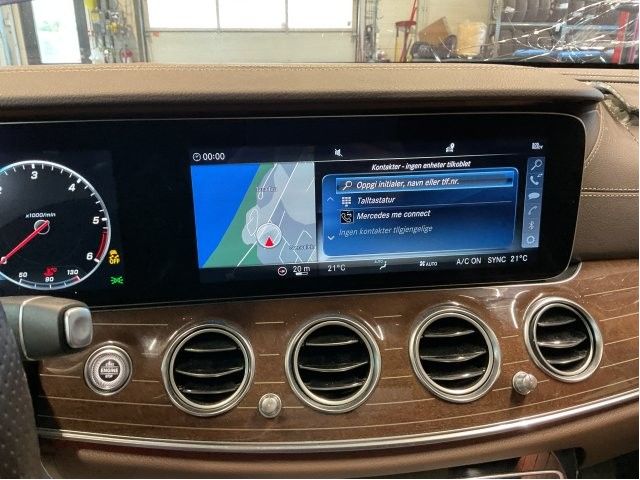 Instrument kjørecomputer til Mercedes E-Klasse 2016-2023 (W213) (W213) (MERCEDES|A 213 540 84 72|)