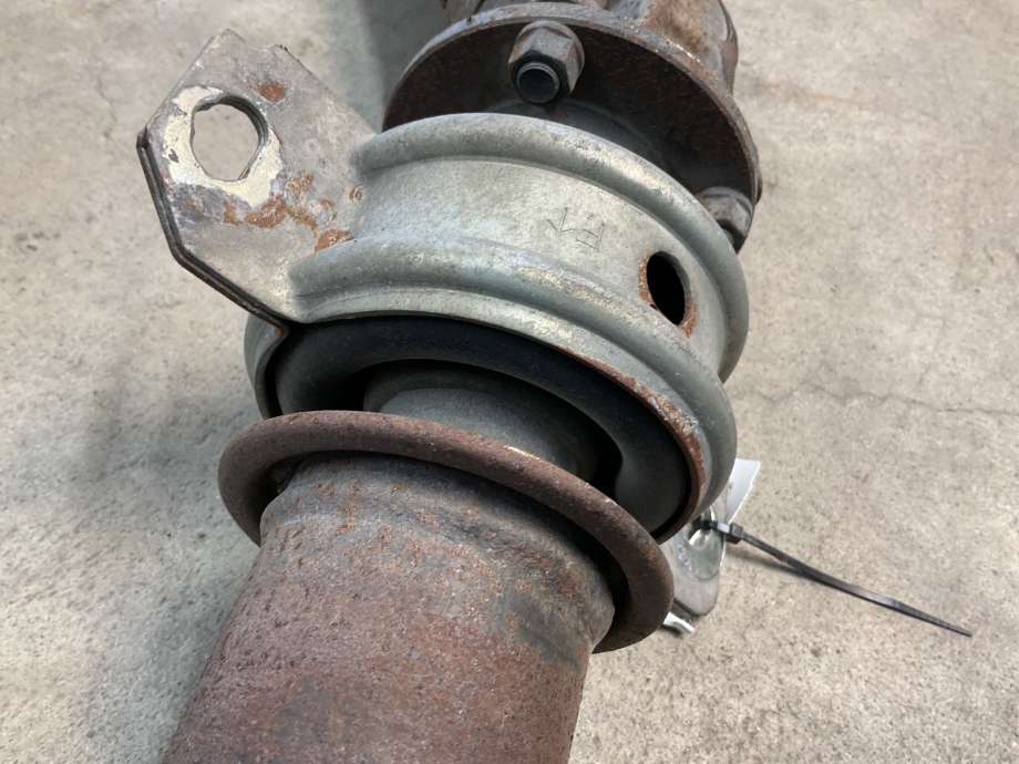 Mellomaksel til Toyota Hiace 2007-2012 (Fase 3) (TOYOTA||37100-26540)