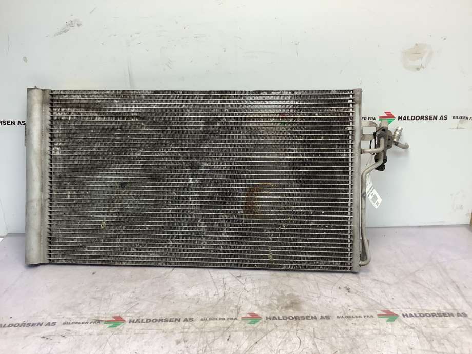 Aircondition radiator til Mercedes Vito/Viano 2010-2014 (Fase 2) (W639) (W639) (MERCEDES|A 639 835 02 70|)
