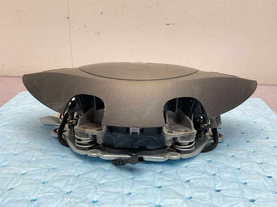 Airbag rattpute til Mercedes Vito/Viano 2010-2014 (Fase 2) (W639) (W639) (MERCEDES|A639 860 03 00 9B51|)