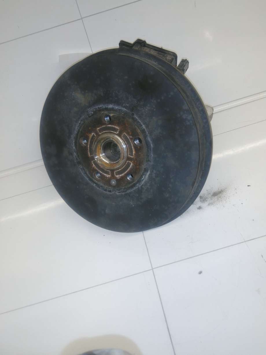 Hjulspindel høyre bak til VW ID.5 2022-->>  (VOLKSWAGEN|1EA 505 434 P|3QF 407 621 K|)