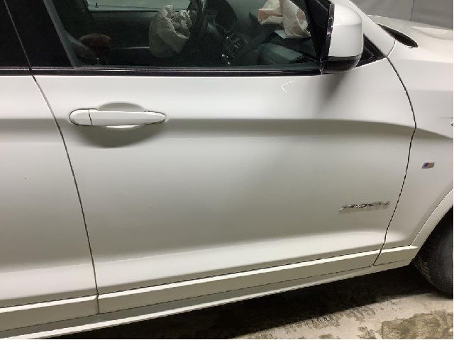 Dør høyre foran til BMW X3 2010-2017 (F25) (F25) (BMW|41 51 7 355 804|)
