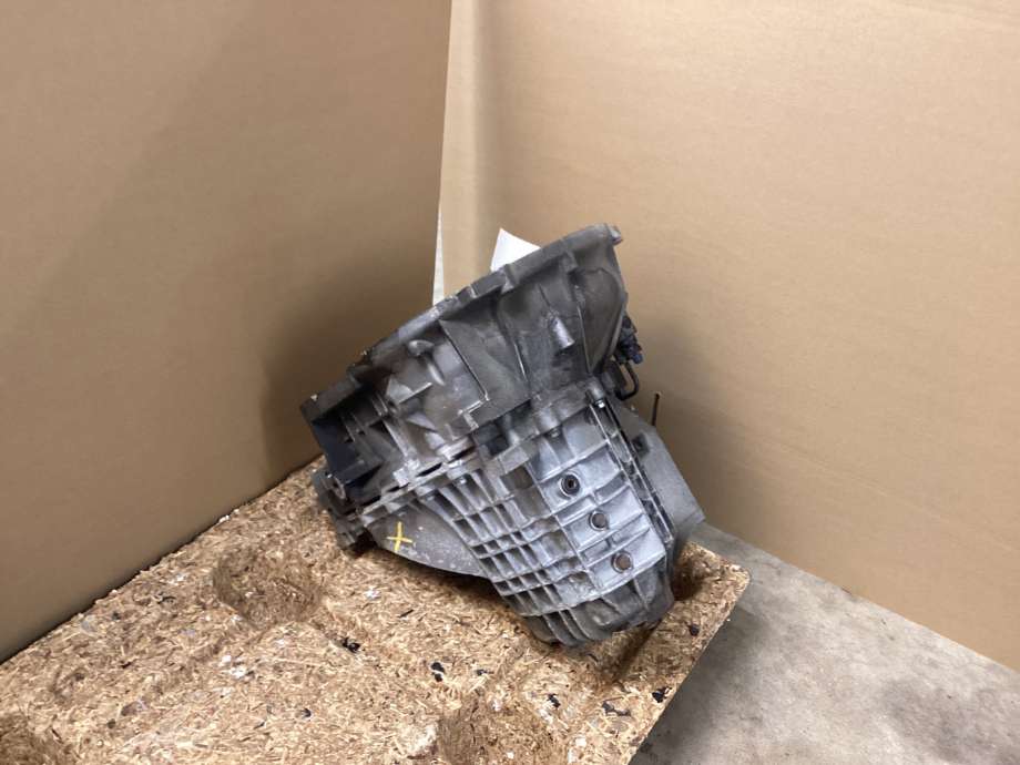 Girkasse manuell til Volvo V70 2007-2013 (Type III, Fase 1)  (VOLVO|36050977|)