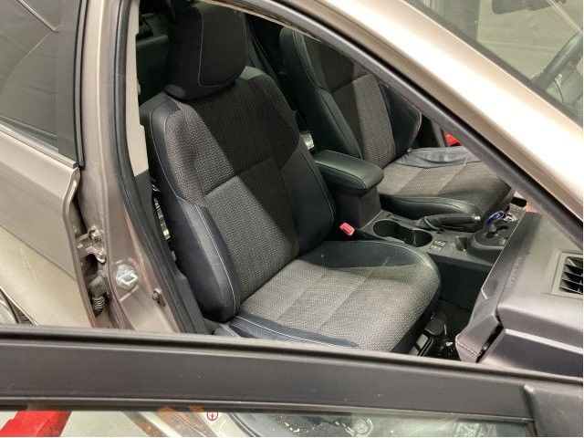 Innredning, Konsoll til Toyota Auris 2013-2015 (Type II, Fase 1)  (TOYOTA|5890502A30C1|)